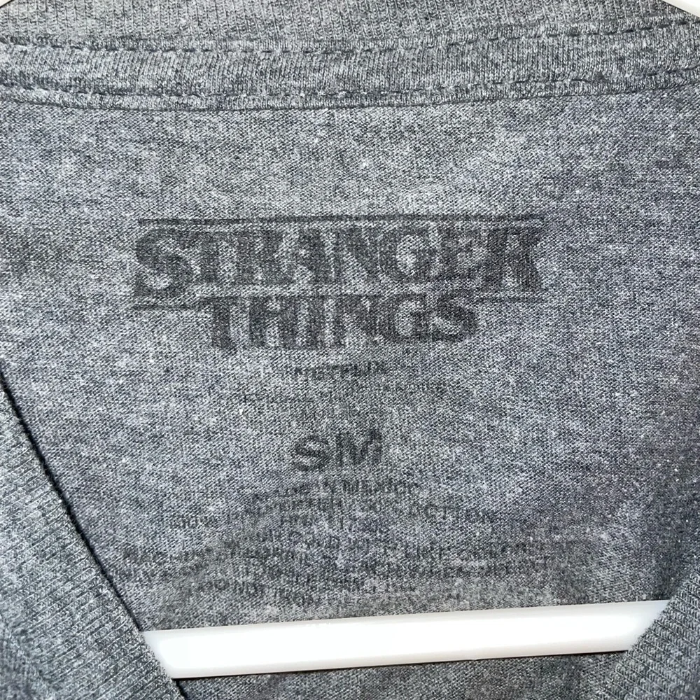 Stranger things t-shirt - Picture 2 of 2